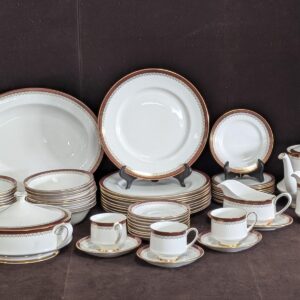 60 Piece Holyrood Red by Paragon, Made In England, PA6822MT